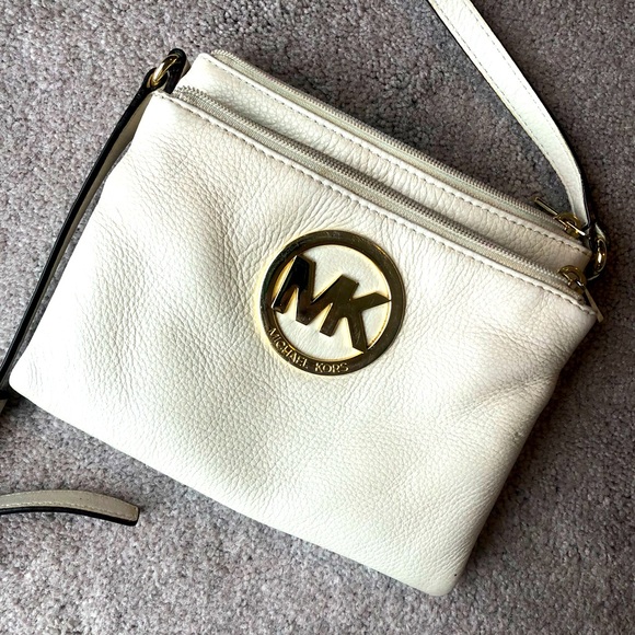 Michael Kors leather side bag - Picture 1 of 7